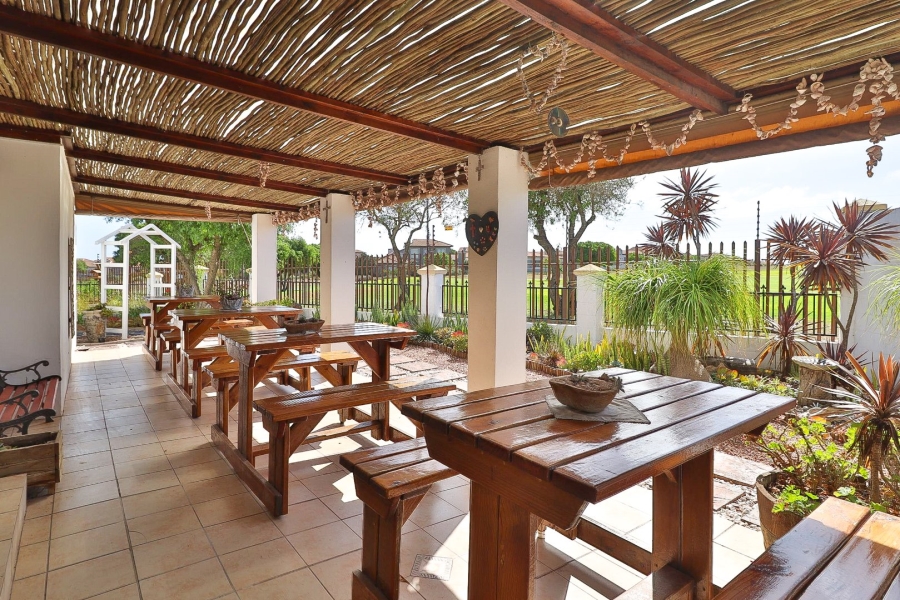 7 Bedroom Property for Sale in Country Club Western Cape